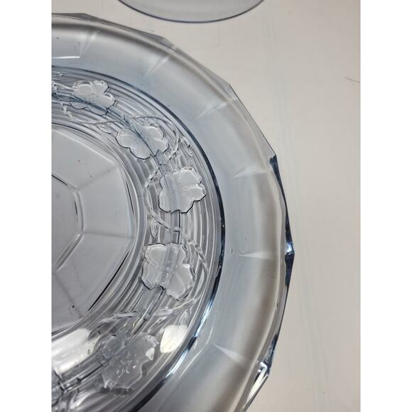 Vintage Ice Blue Glass Cheese and Cracker Tray, Dome Cover, Serving Platter - Picture 4 of 4